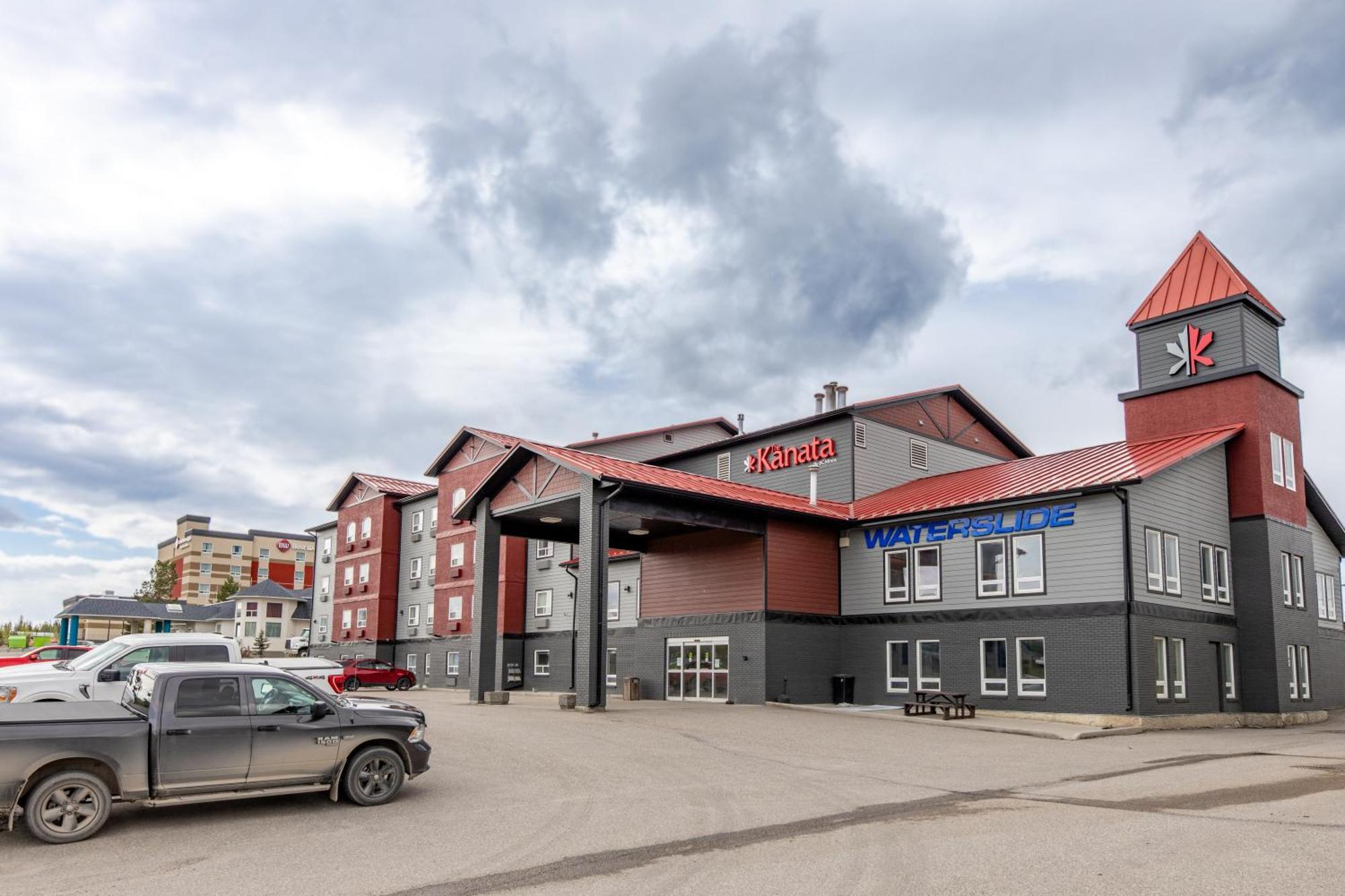 The Kanata By Bcminns - Hinton Eksteriør billede